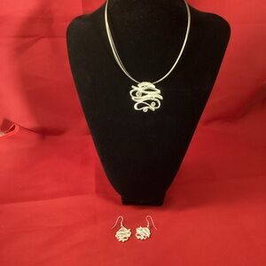 Silvertone Spoutnik earrings and necklace lot